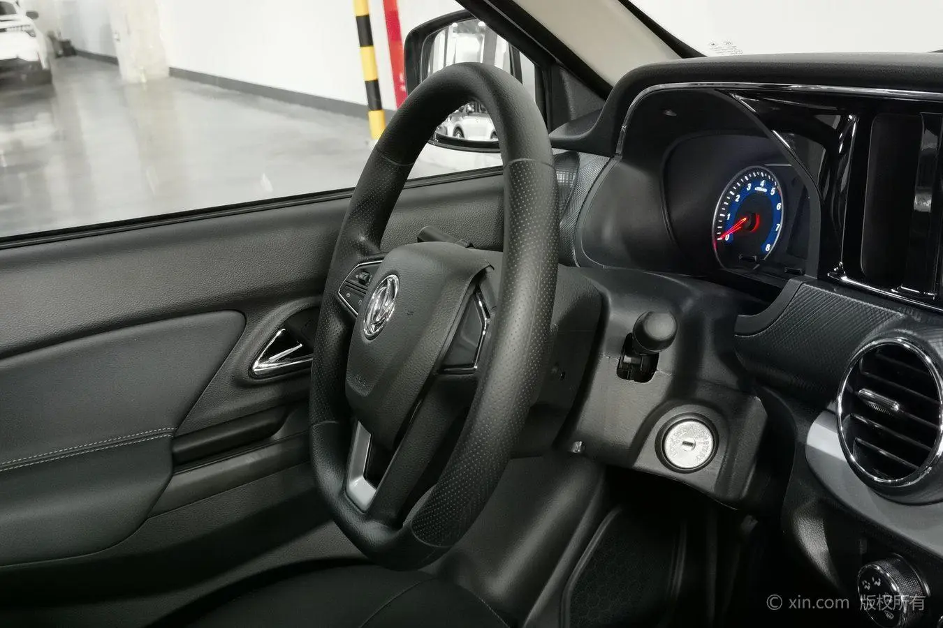 Dongfeng Sharp 2021 2.4L Petrol 2WD Sokon 2TZD