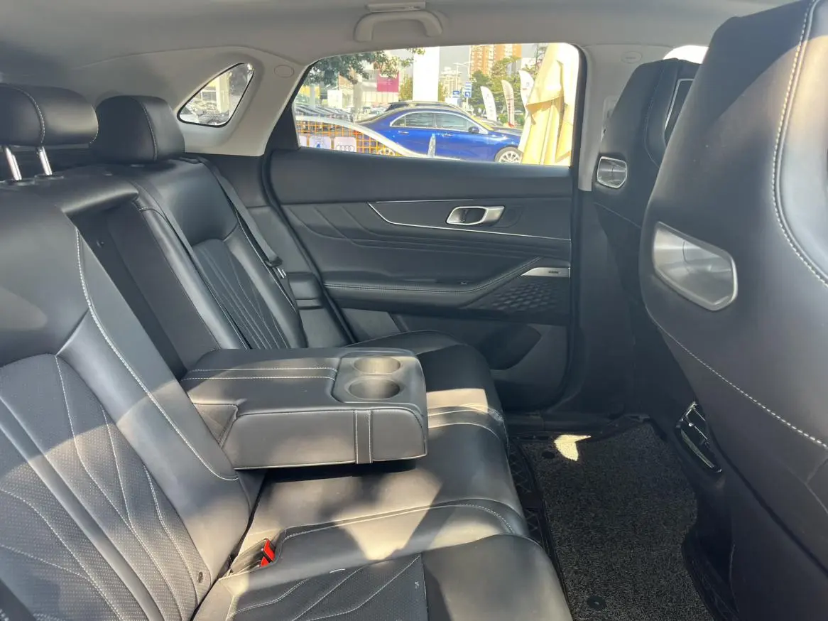 Changan UNI-K 2023 2.0T Comfort Enjoy