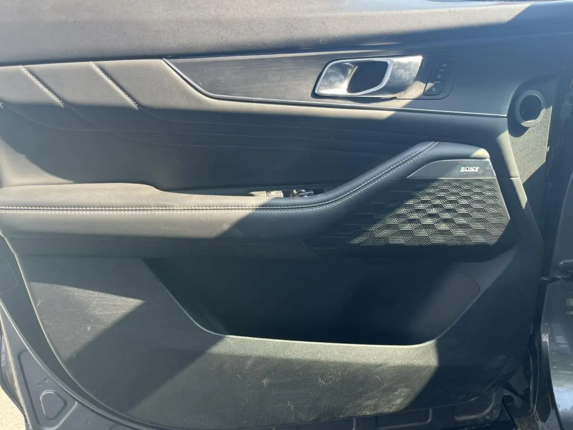 Changan UNI-K 2023 2.0T Comfort Enjoy