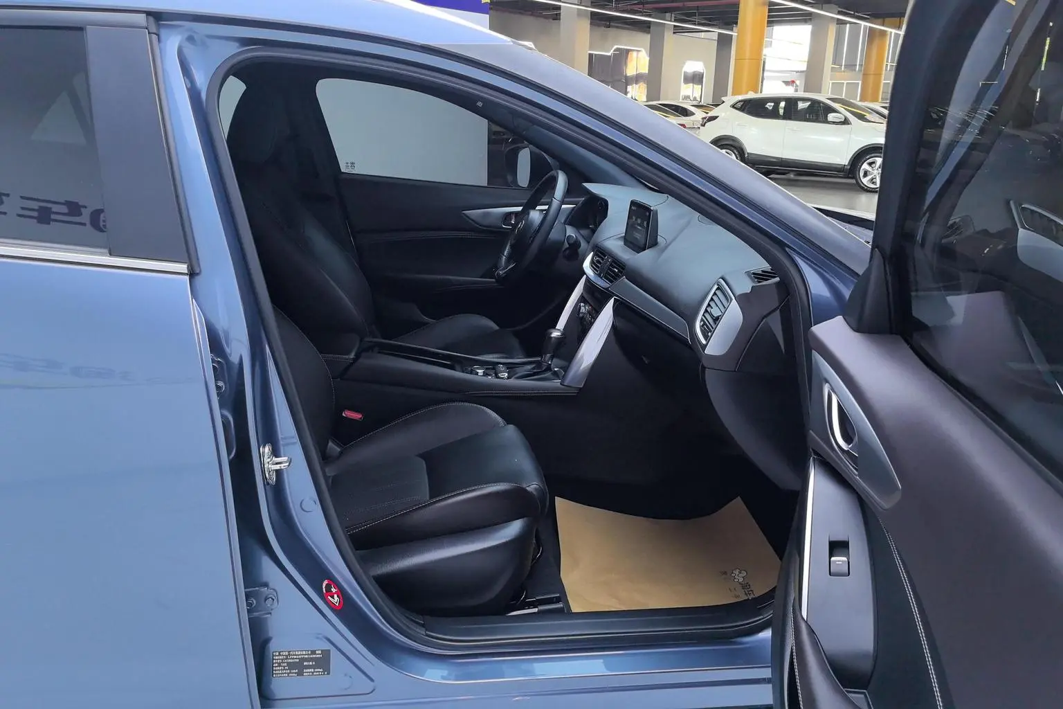 Mazda CX-4 2018 2.0L Auto 2WD Blue Sky Upgrade China VI