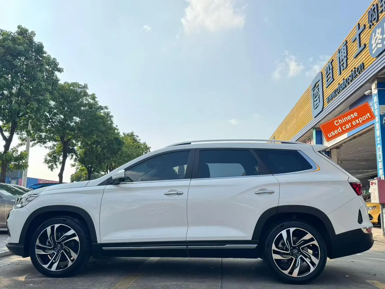 Jetour X90 2019 1.6T DCT Premium 5 seat China VI