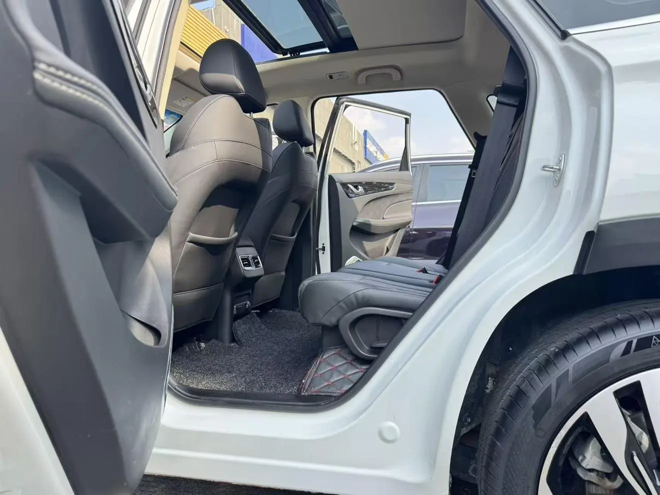Jetour X90 2019 1.6T DCT Premium 5 seat China VI