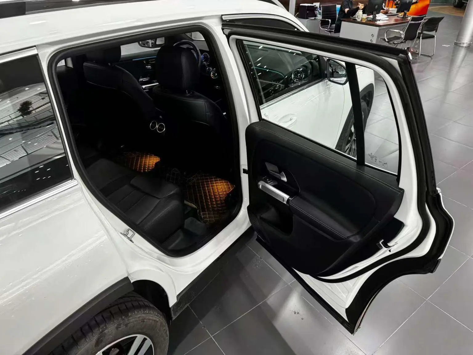 Mercedes-Benz GLB 2024 GLB 200 Dynamic