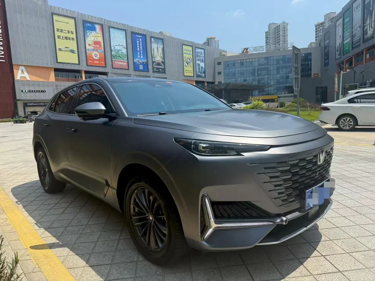 Changan UNI-K 2023 2.0T Comfort Enjoy