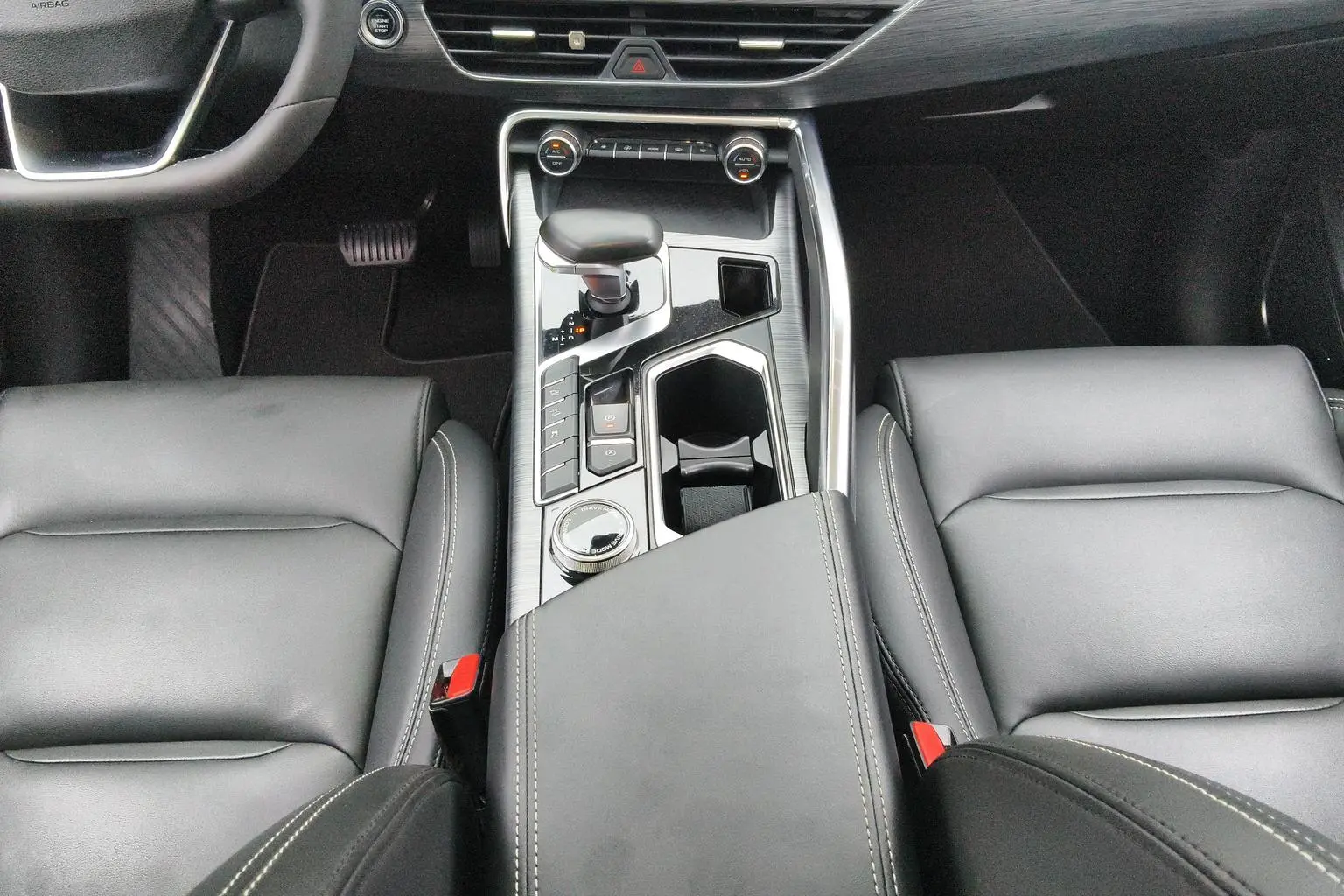 Geely Xingyue 2019 Facelift 350T Shine Star