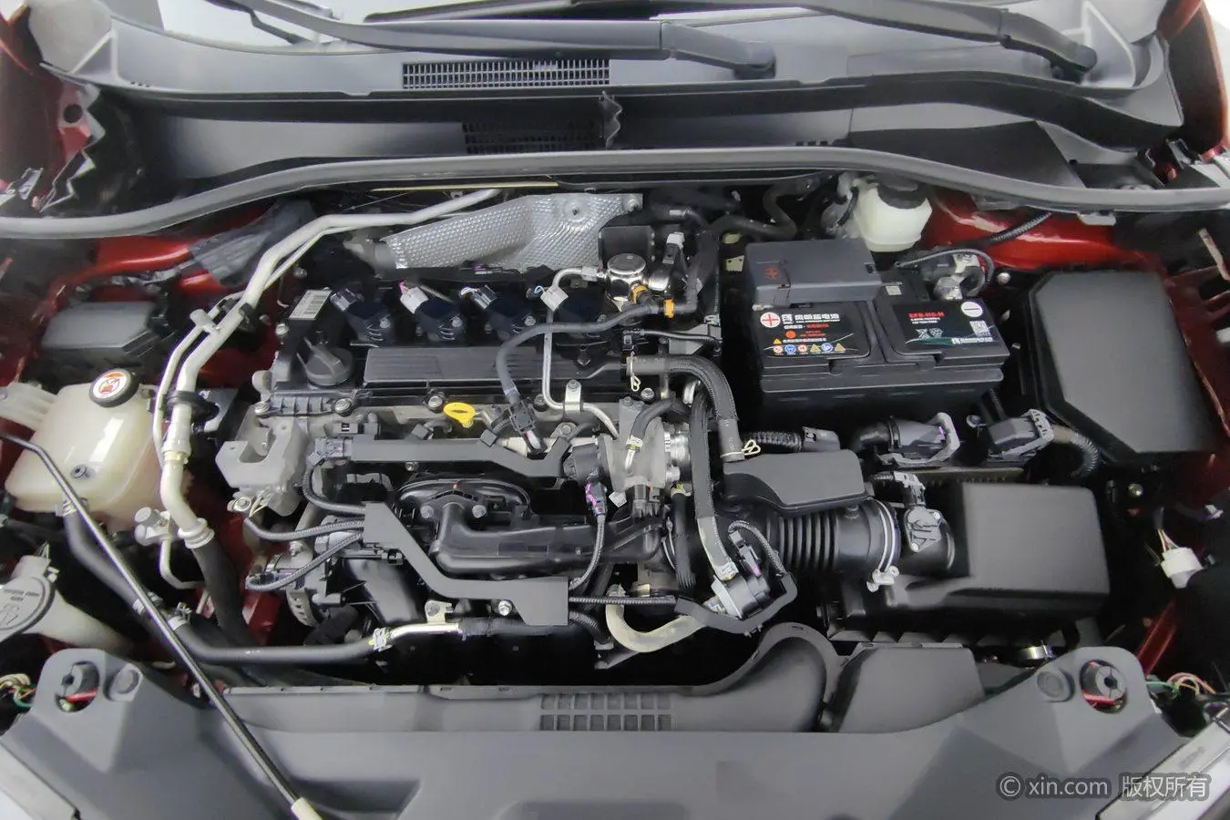 Toyota C-HR 2020 2.0L Leading