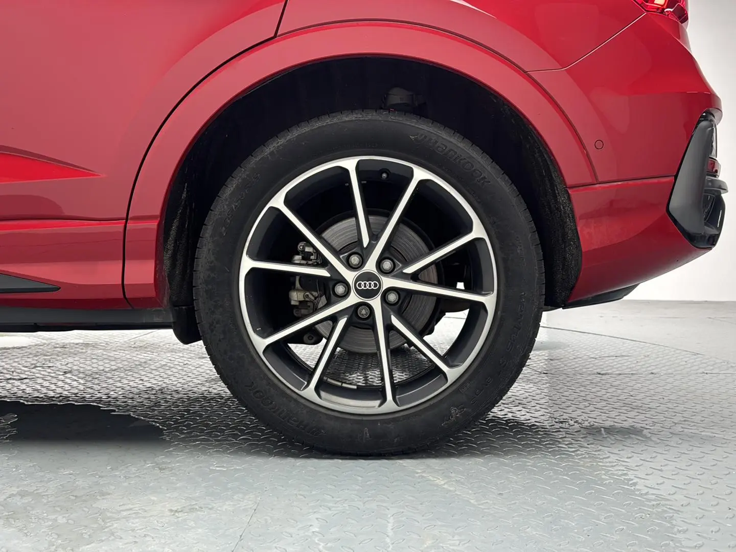 Audi Q3 Sportback 2024 45 TFSI quattro Fashion Launch Special