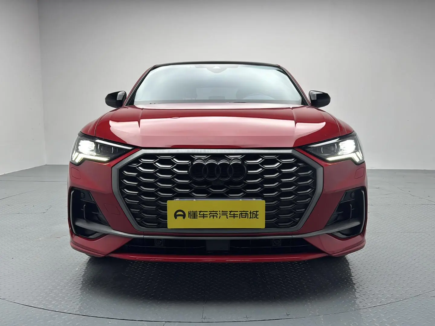 Audi Q3 Sportback 2024 45 TFSI quattro Fashion Launch Special