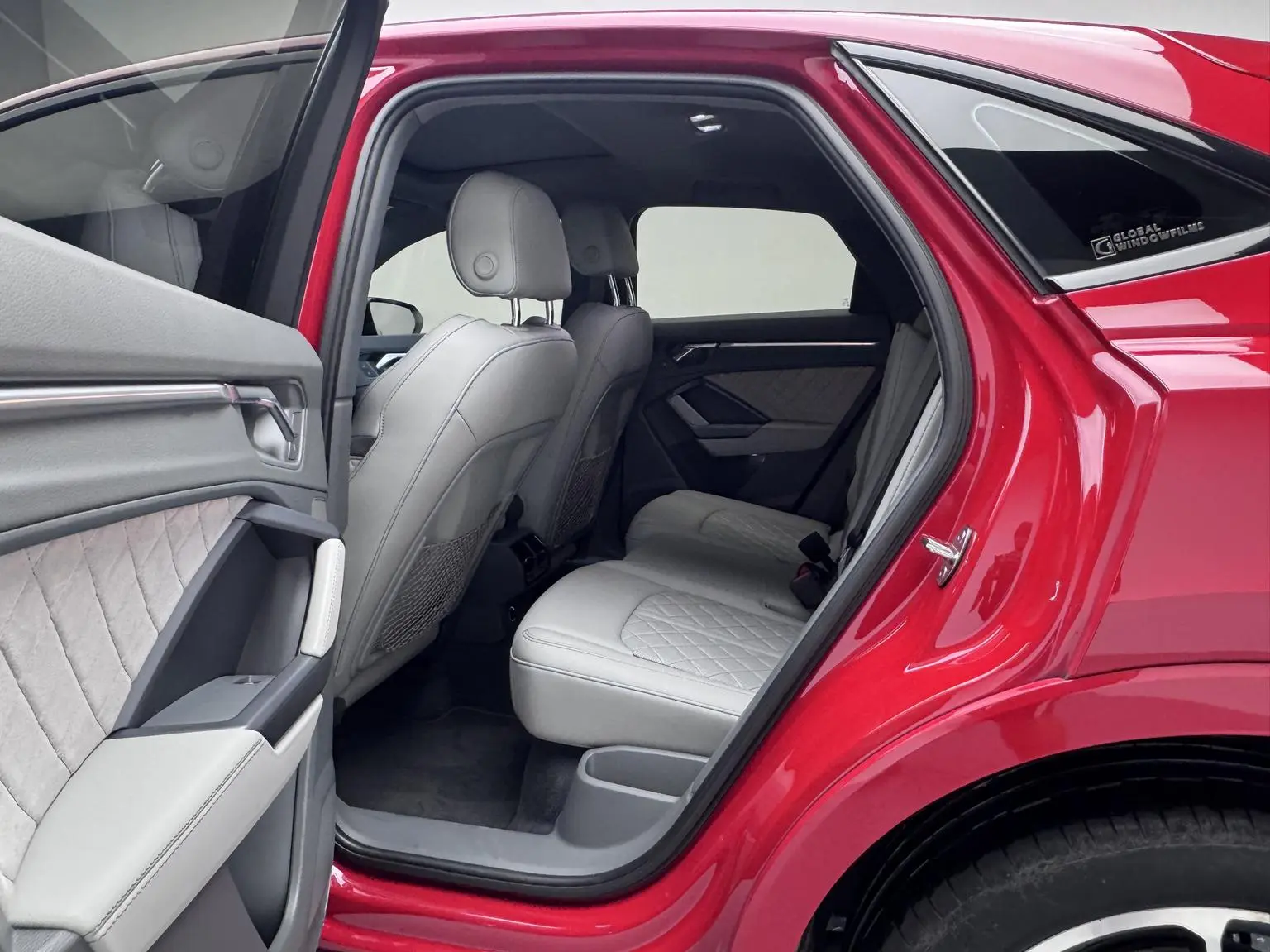 Audi Q3 Sportback 2024 45 TFSI quattro Fashion Launch Special