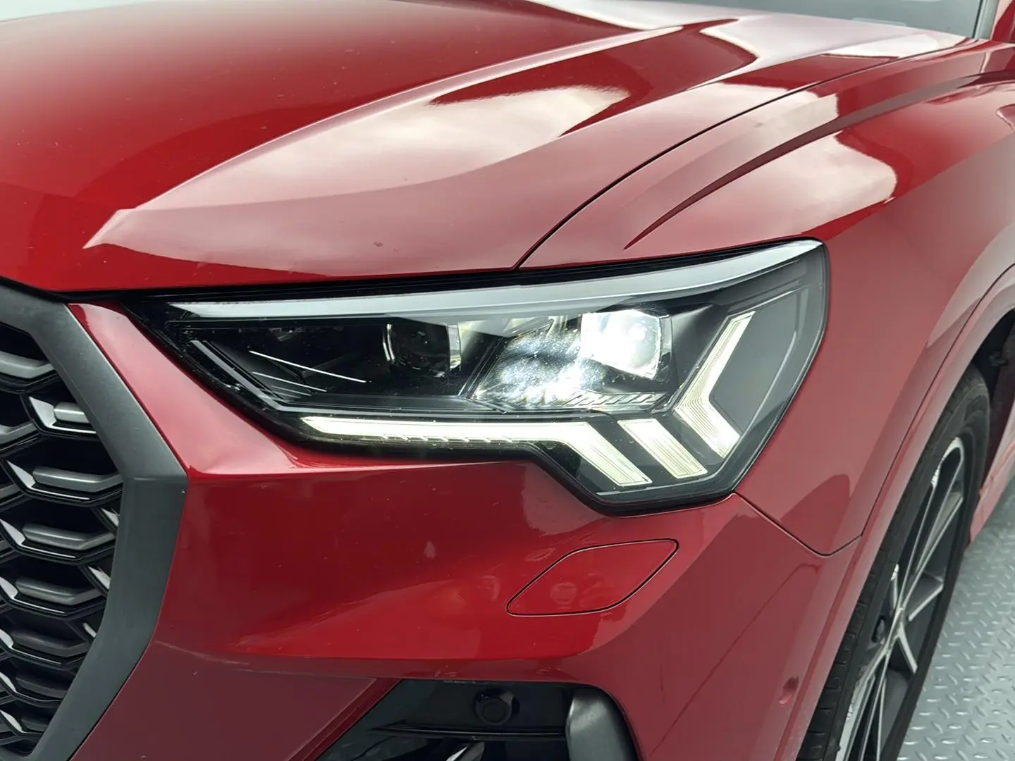 Audi Q3 Sportback 2024 45 TFSI quattro Fashion Launch Special