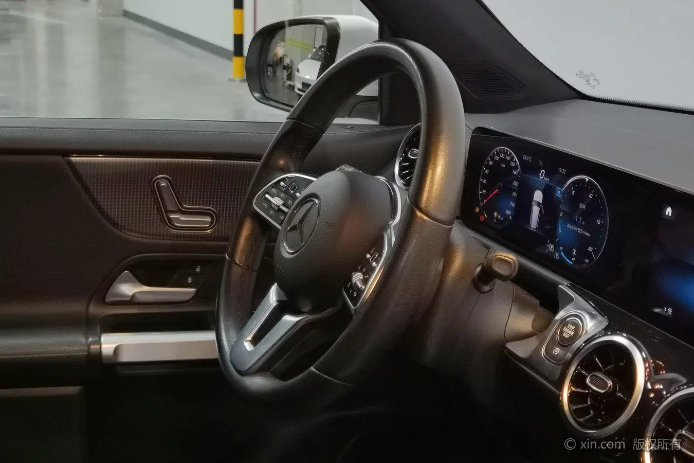 Mercedes-Benz GLB 2019 GLB 200 Dynamic