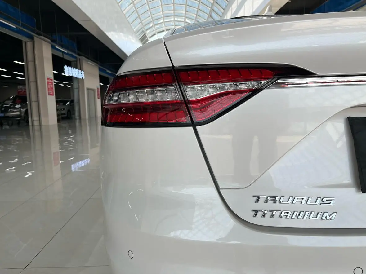 Ford seat 2019 EcoBoost 245 Premium Plus