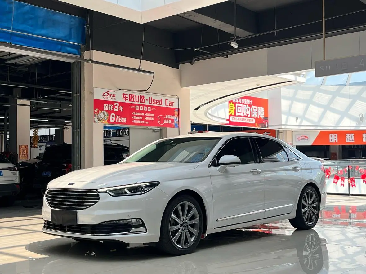 Ford seat 2019 EcoBoost 245 Premium Plus