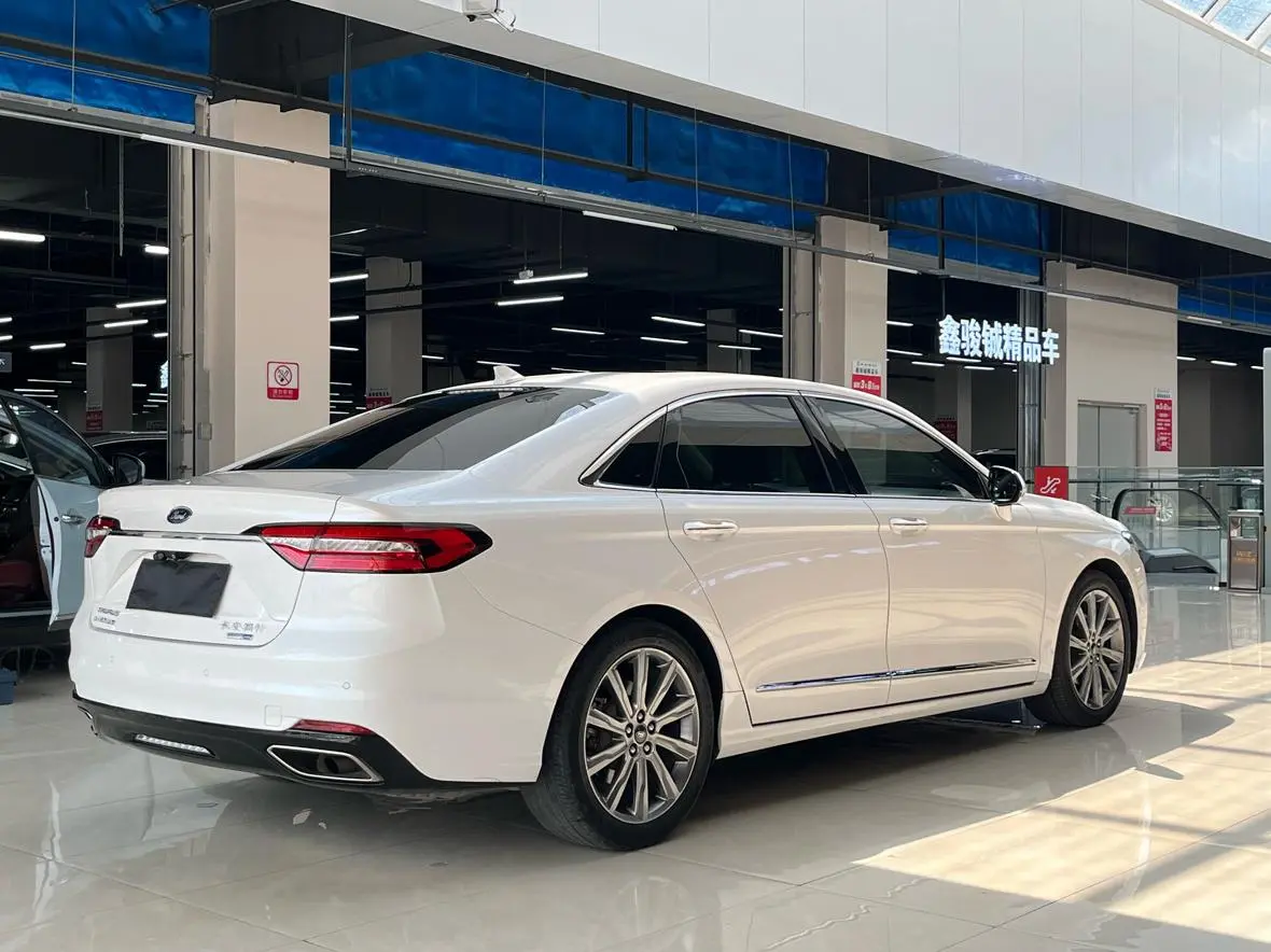 Ford seat 2019 EcoBoost 245 Premium Plus