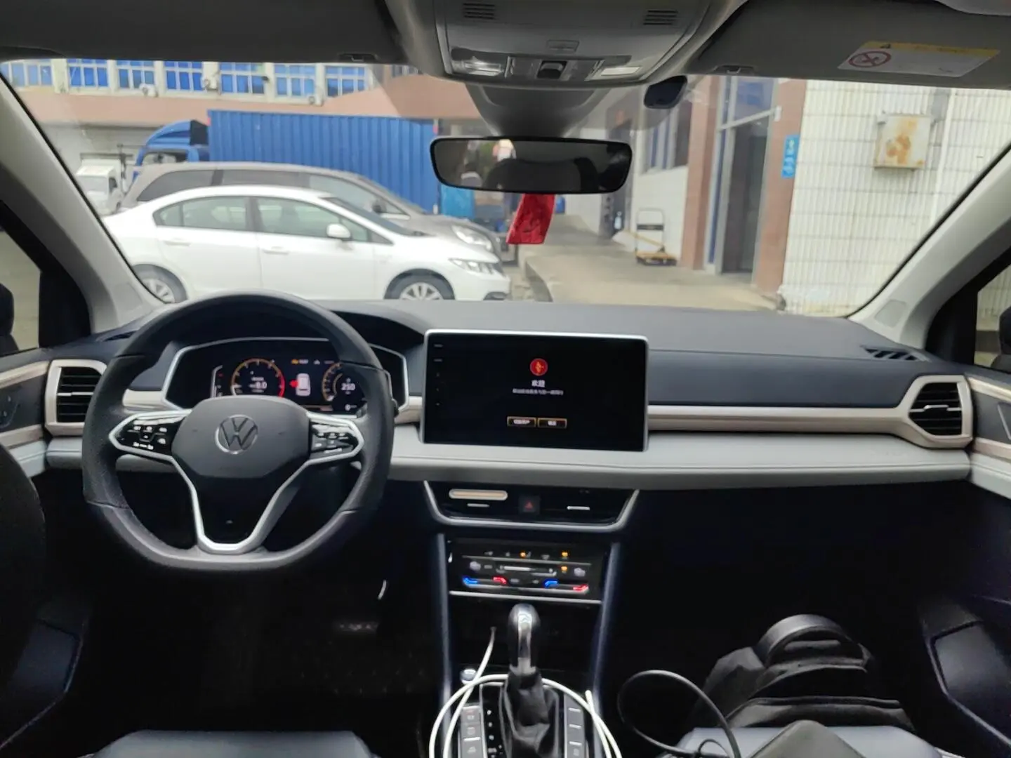 Volkswagen Tharu 2023 300TSI 2WD