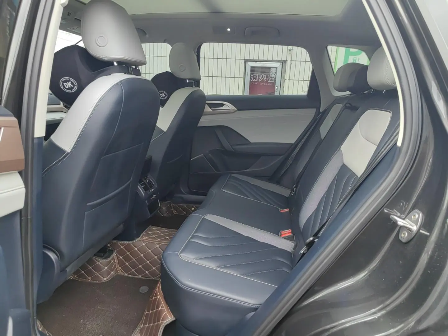 Volkswagen Tharu 2023 300TSI 2WD