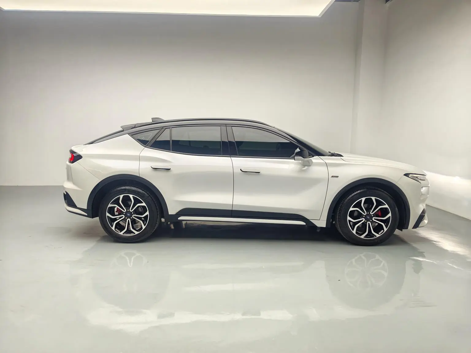 Ford EVOS 2022 EcoBoost 245 Sport
