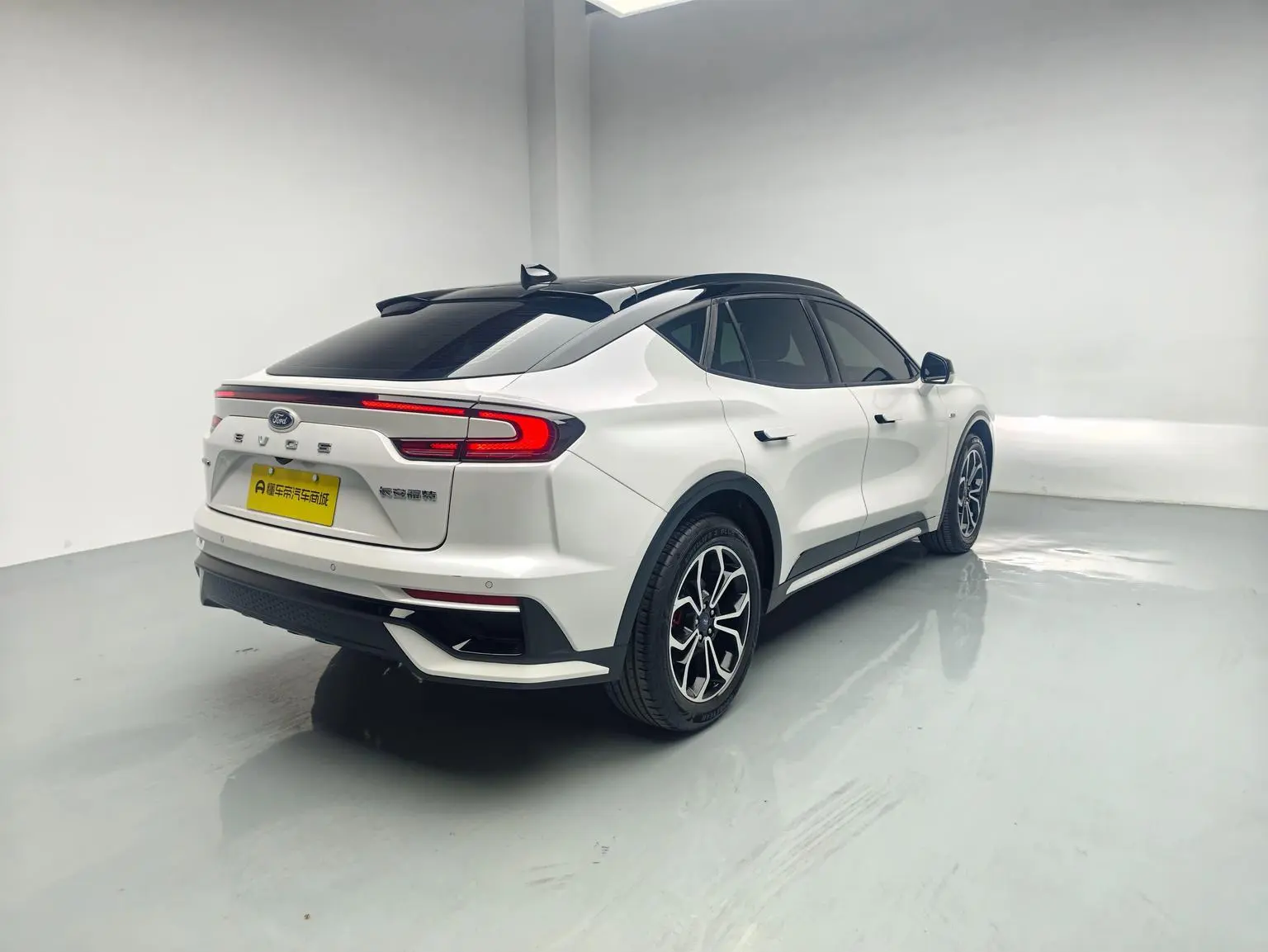 Ford EVOS 2022 EcoBoost 245 Sport