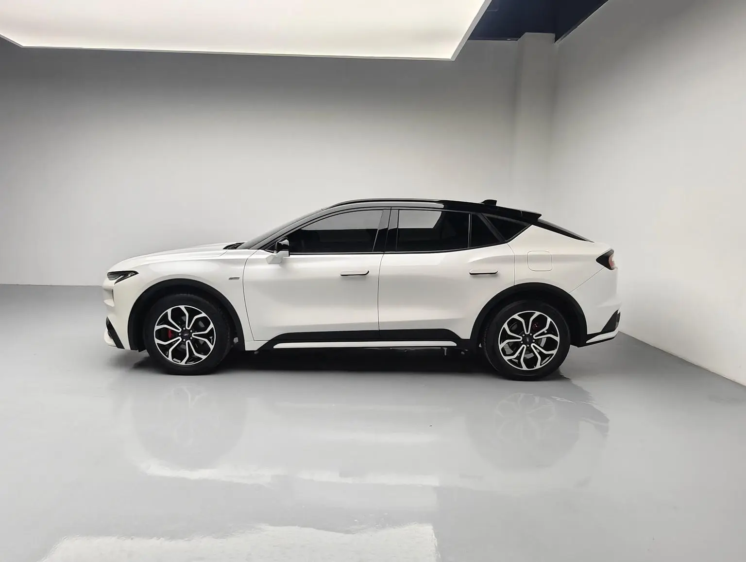 Ford EVOS 2022 EcoBoost 245 Sport