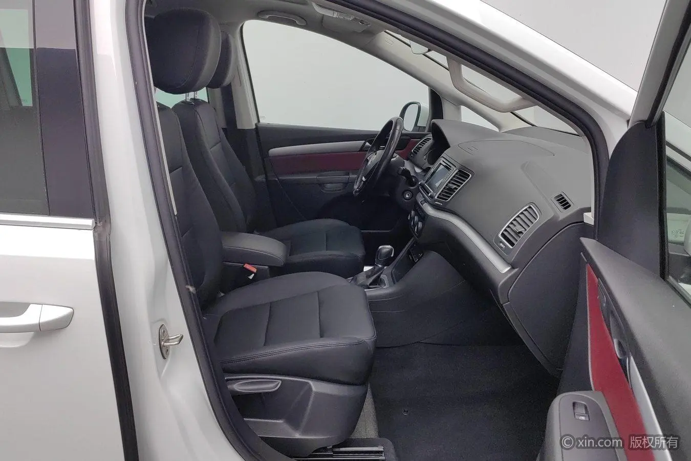 Volkswagen Sharan 2018 380TSI 7 seat