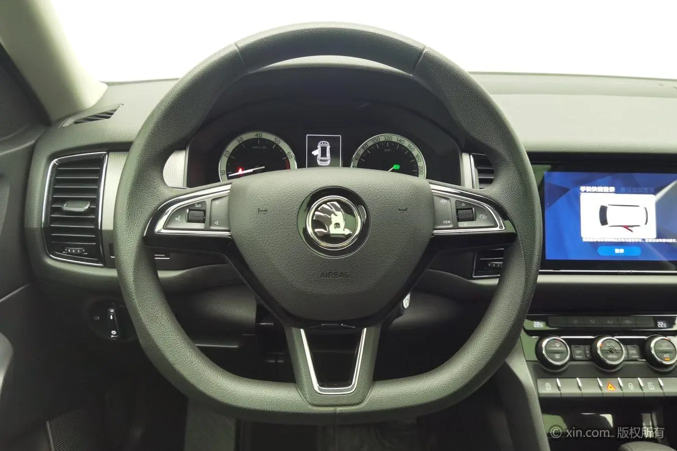 Skoda 2019 TSI330 7 seat 2WD Comfort China V