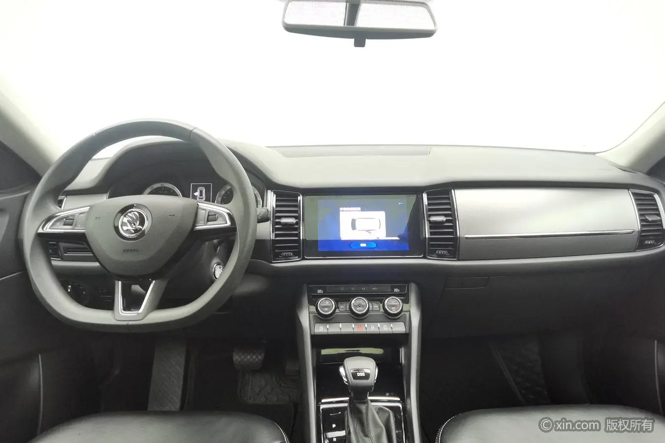 Skoda 2019 TSI330 7 seat 2WD Comfort China V
