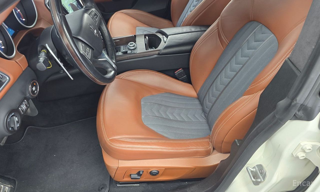 Maserati Ghibli 3.0 Diesel GranLusso 2019