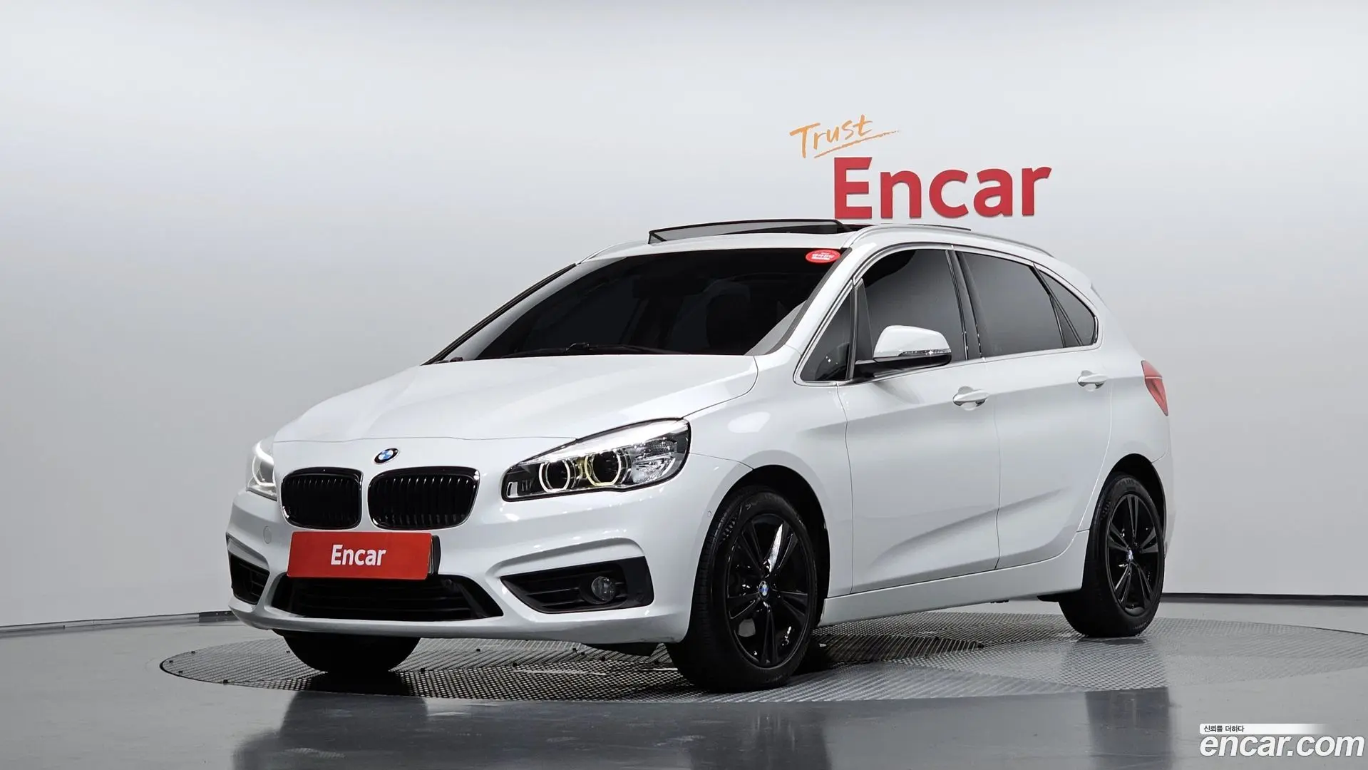 BMW 2-Series Joy 2017
