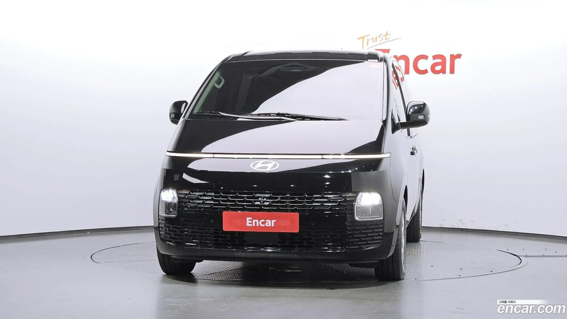 Hyundai Staria Cargo 5-Seater 2022