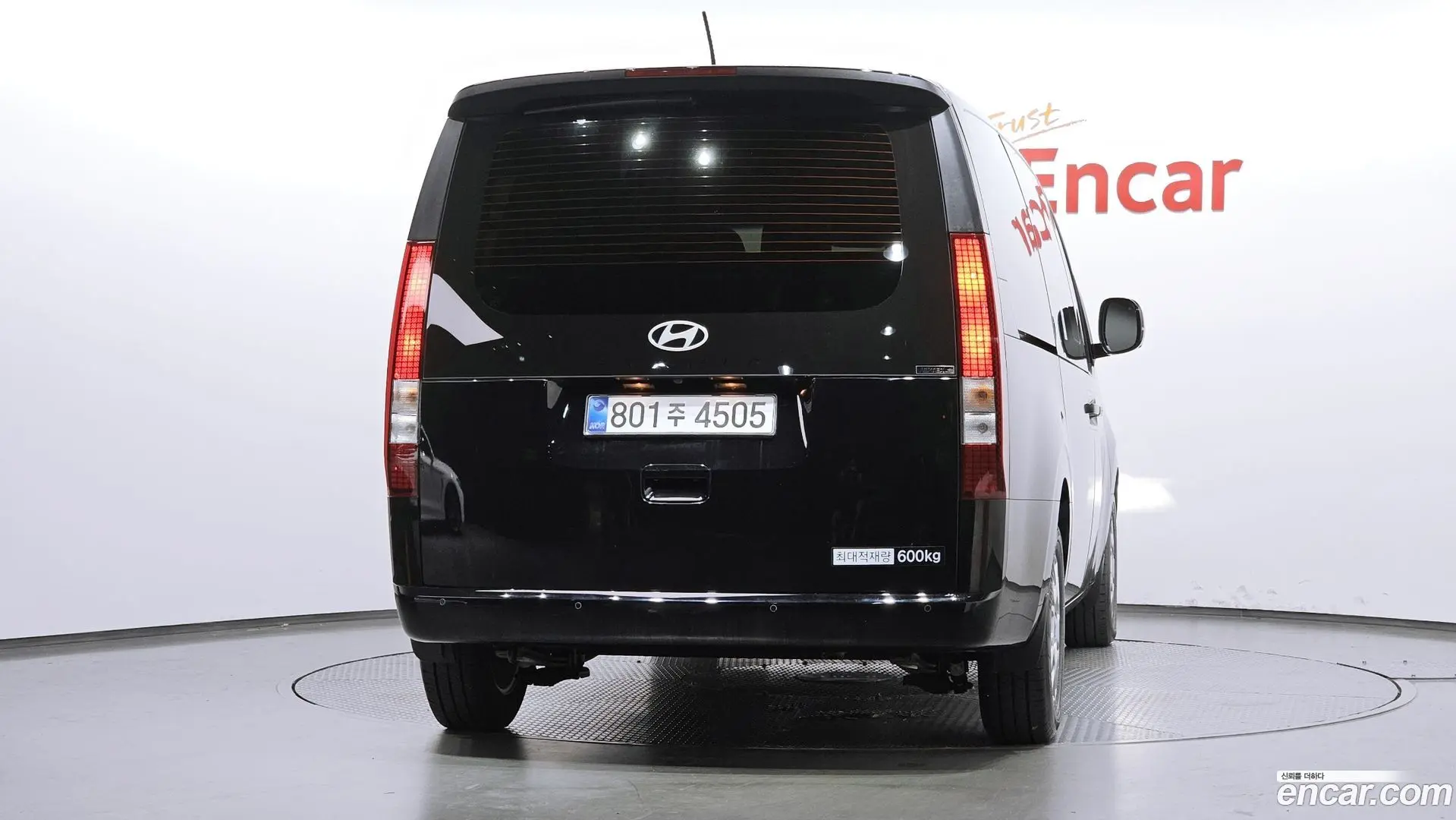 Hyundai Staria Cargo 5-Seater 2022