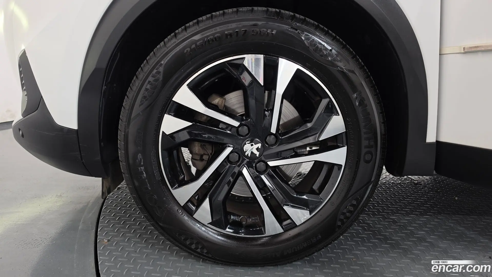 Peugeot 2008 1.5 BlueHDi Allure