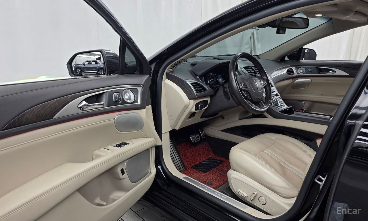 Lincoln New MKZ Hybrid 2017