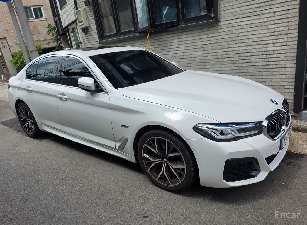 BMW 5 Series (G30) 530e M Sports 2022