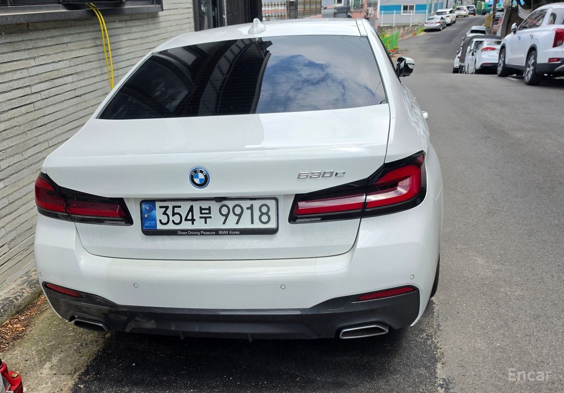 BMW 5 Series (G30) 530e M Sports 2022