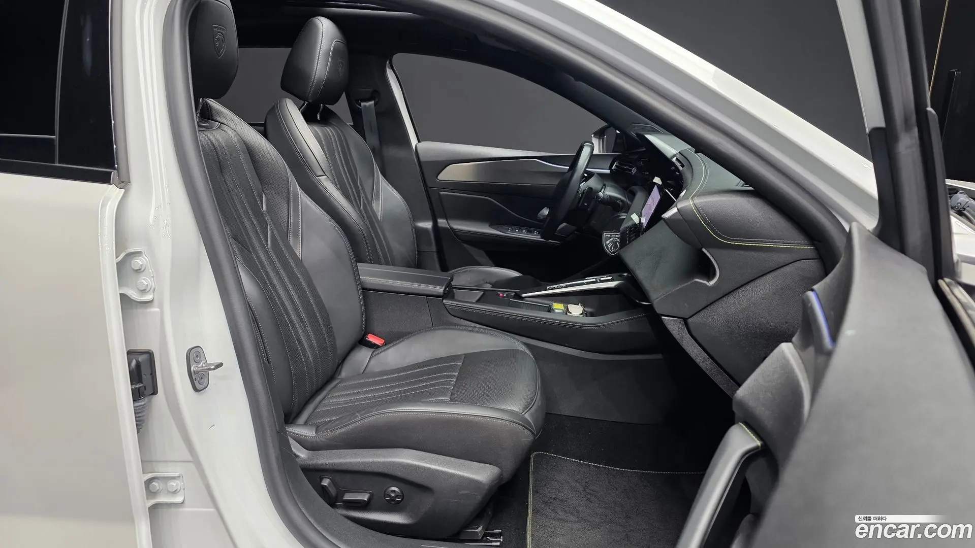 Peugeot 408 1.2 Pure Tech GT