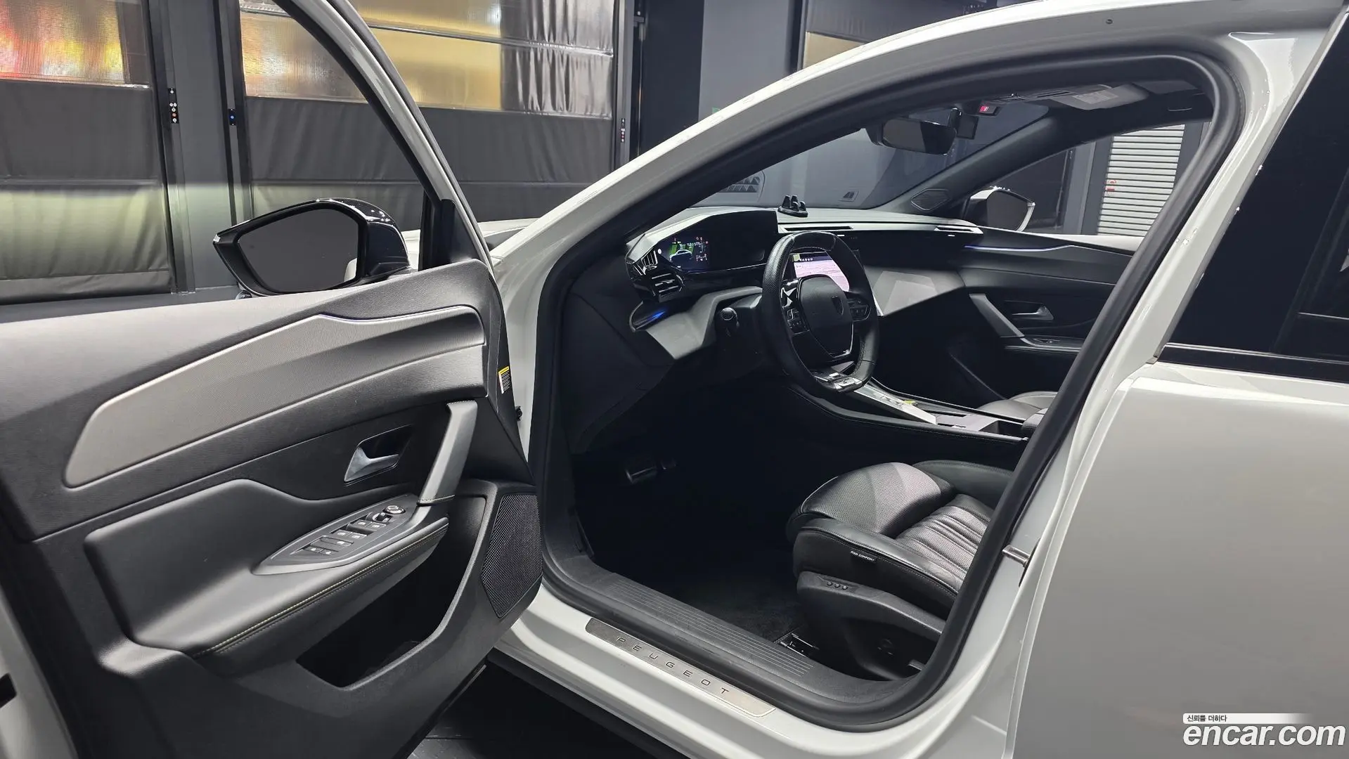 Peugeot 408 1.2 Pure Tech GT