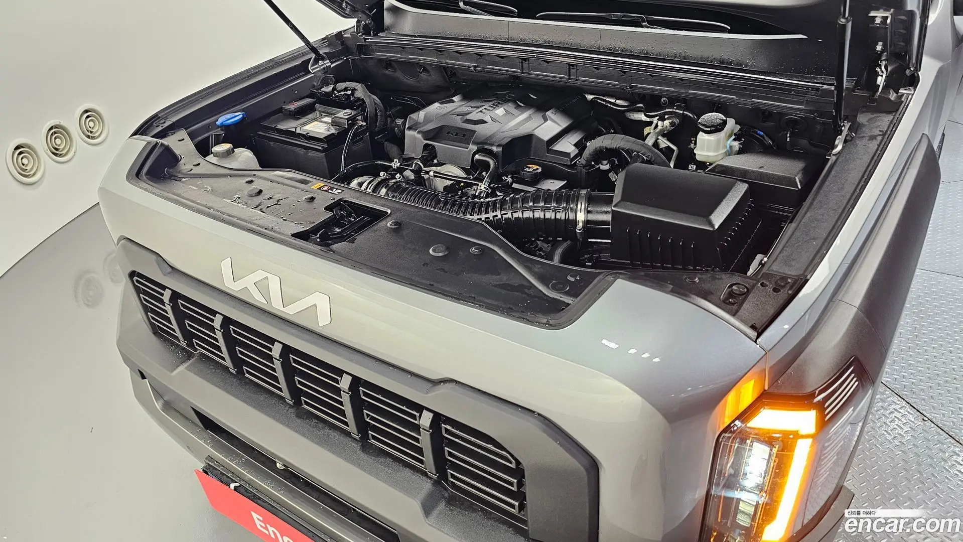Kia Tasman 2.5T Gasoline 4WD