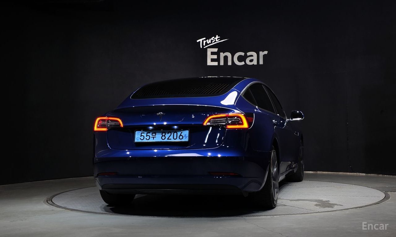 Tesla Model 3 Standard Range Plus RWD 2020