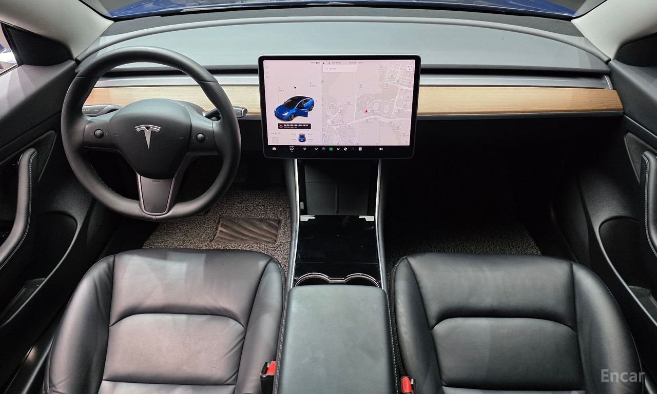 Tesla Model 3 Standard Range Plus RWD 2020