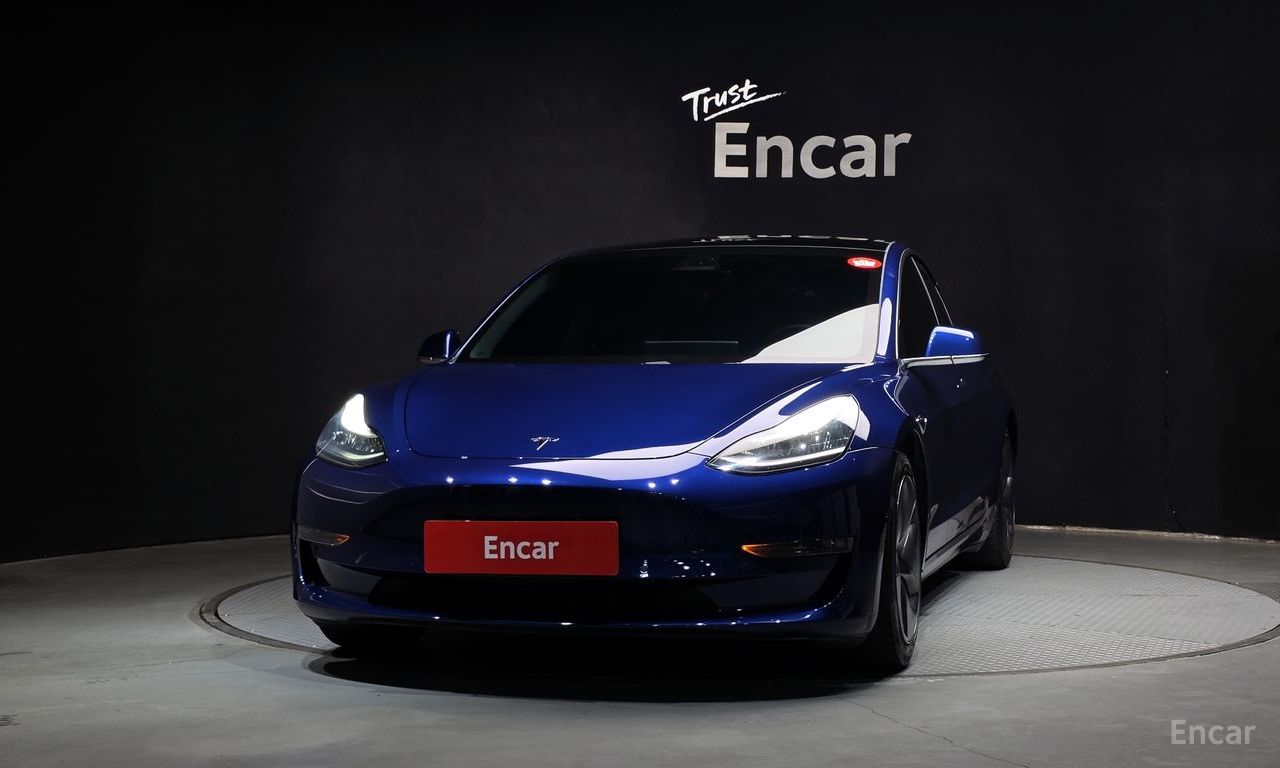 Tesla Model 3 Standard Range Plus RWD 2020