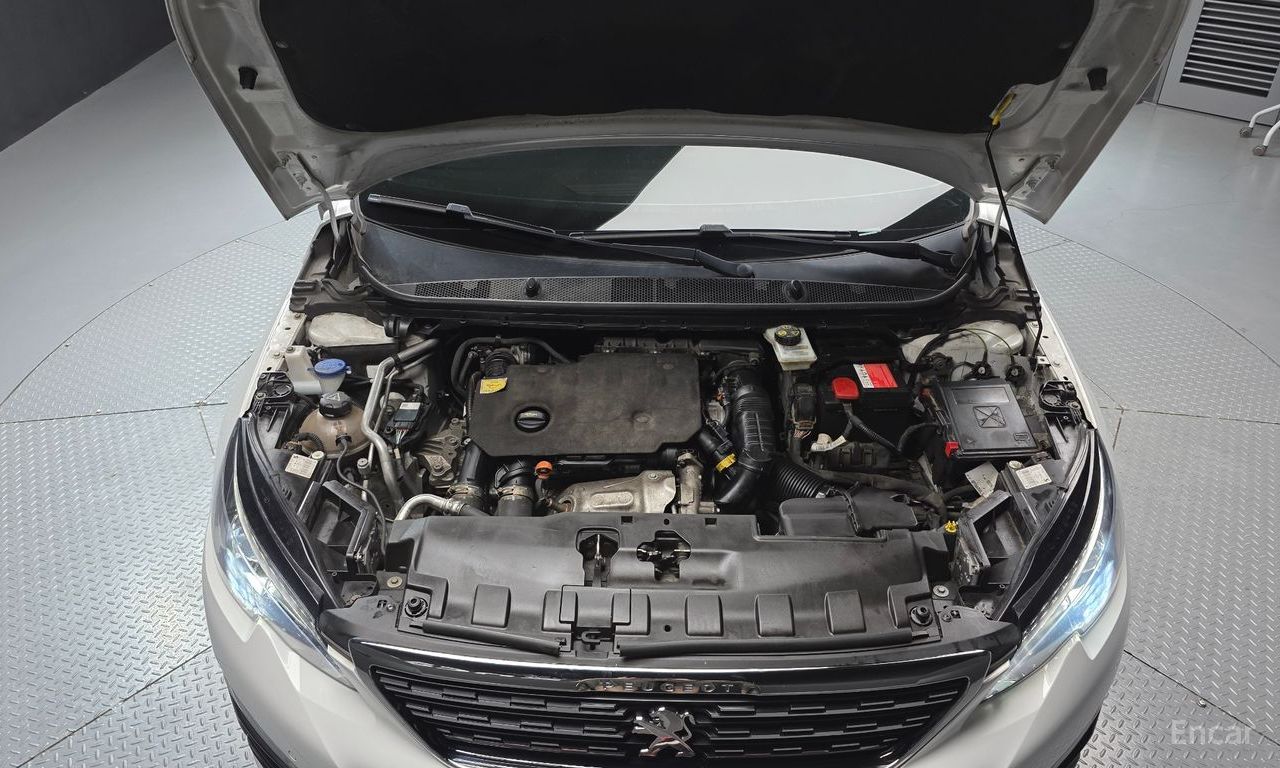 Peugeot 308 2nd generation 1.5 BlueHDi Allure 2019