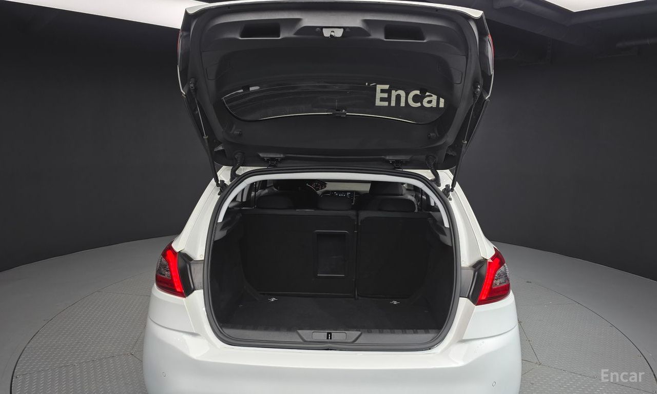 Peugeot 308 2nd generation 1.5 BlueHDi Allure 2019