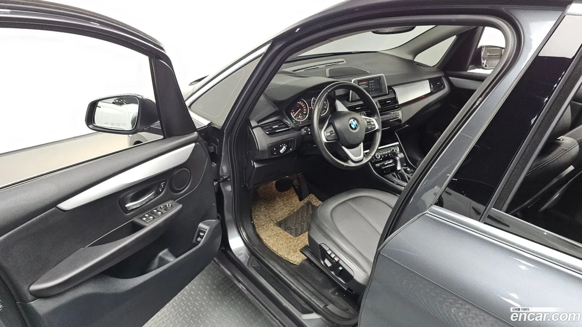 BMW 2-Series Joy 2017