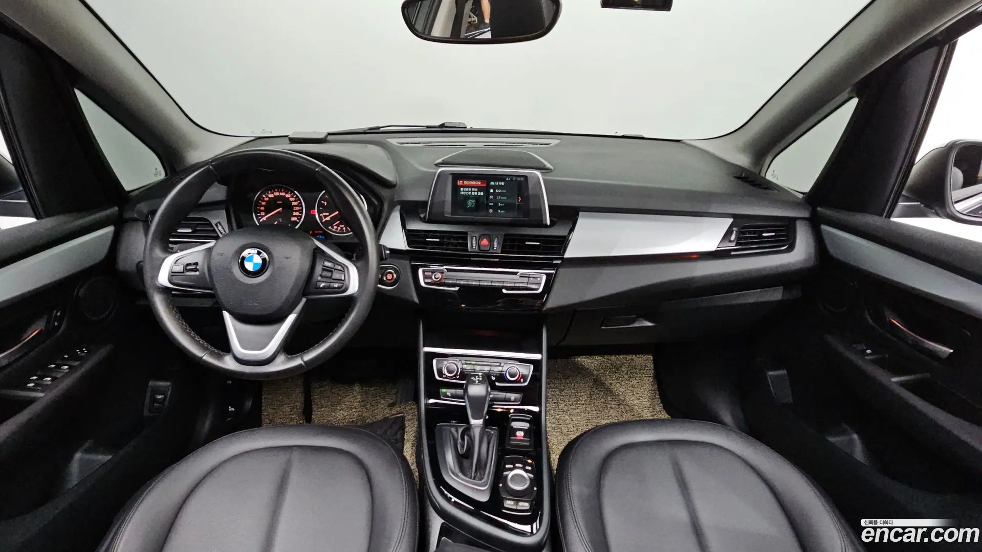 BMW 2-Series Joy 2017