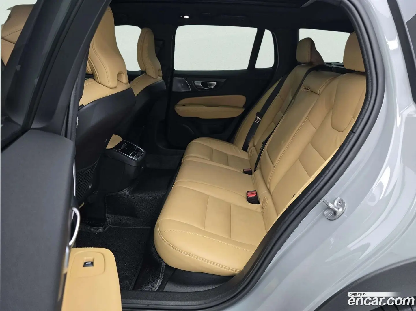 Volvo V60 B5 Ultimate AWD