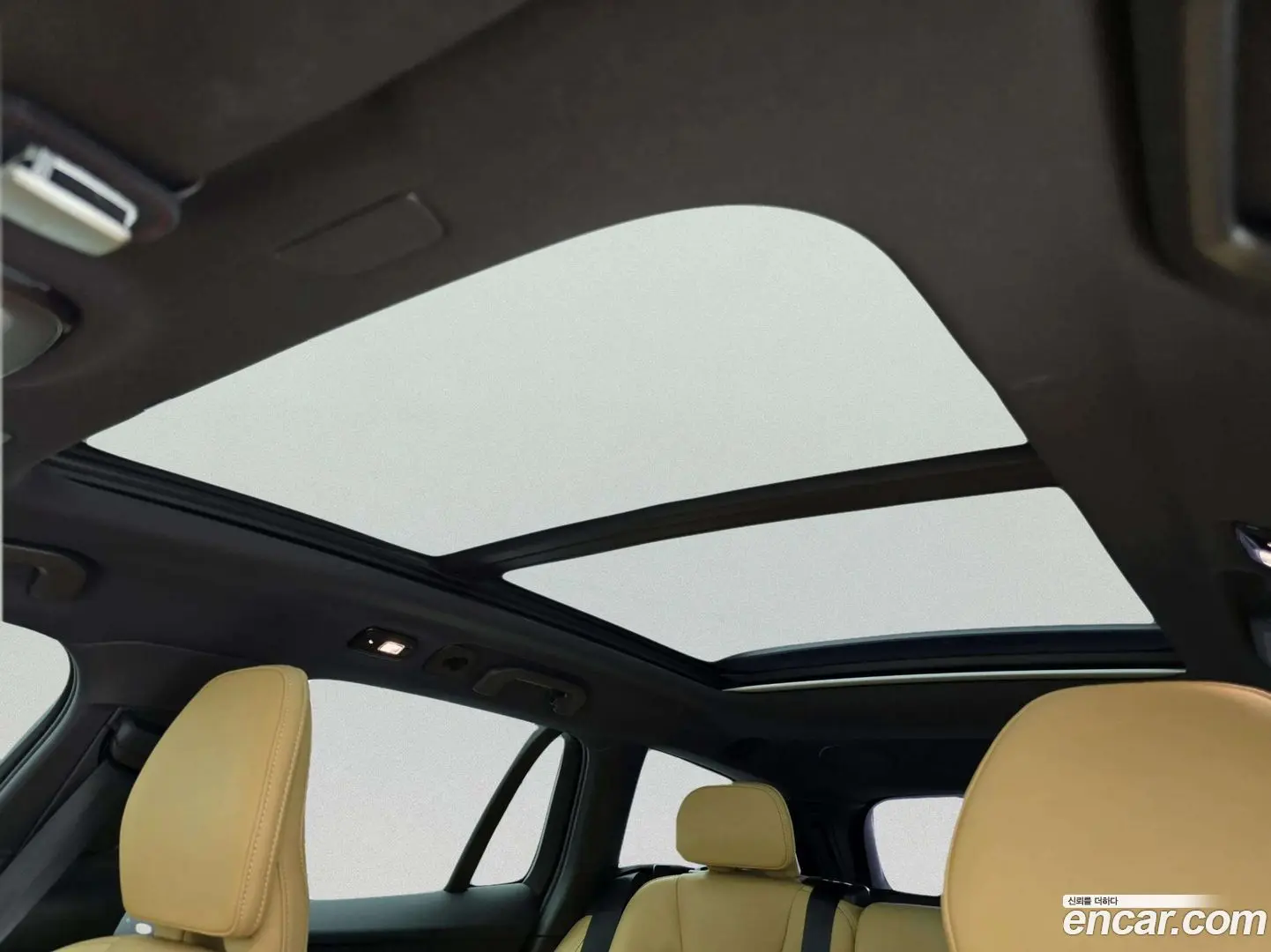 Volvo V60 B5 Ultimate AWD