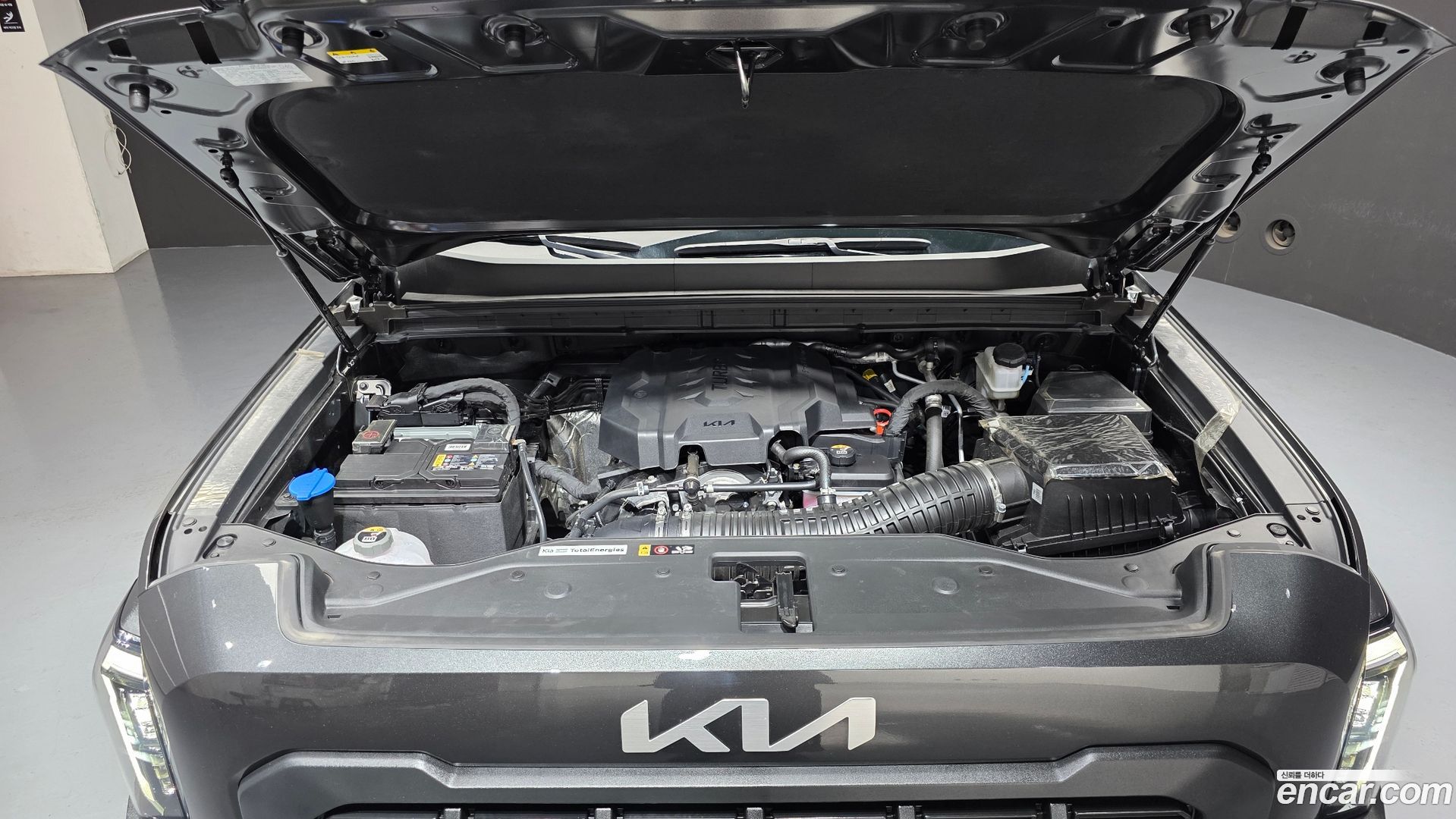 Kia Tasman 2.5T Gasoline 4WD
