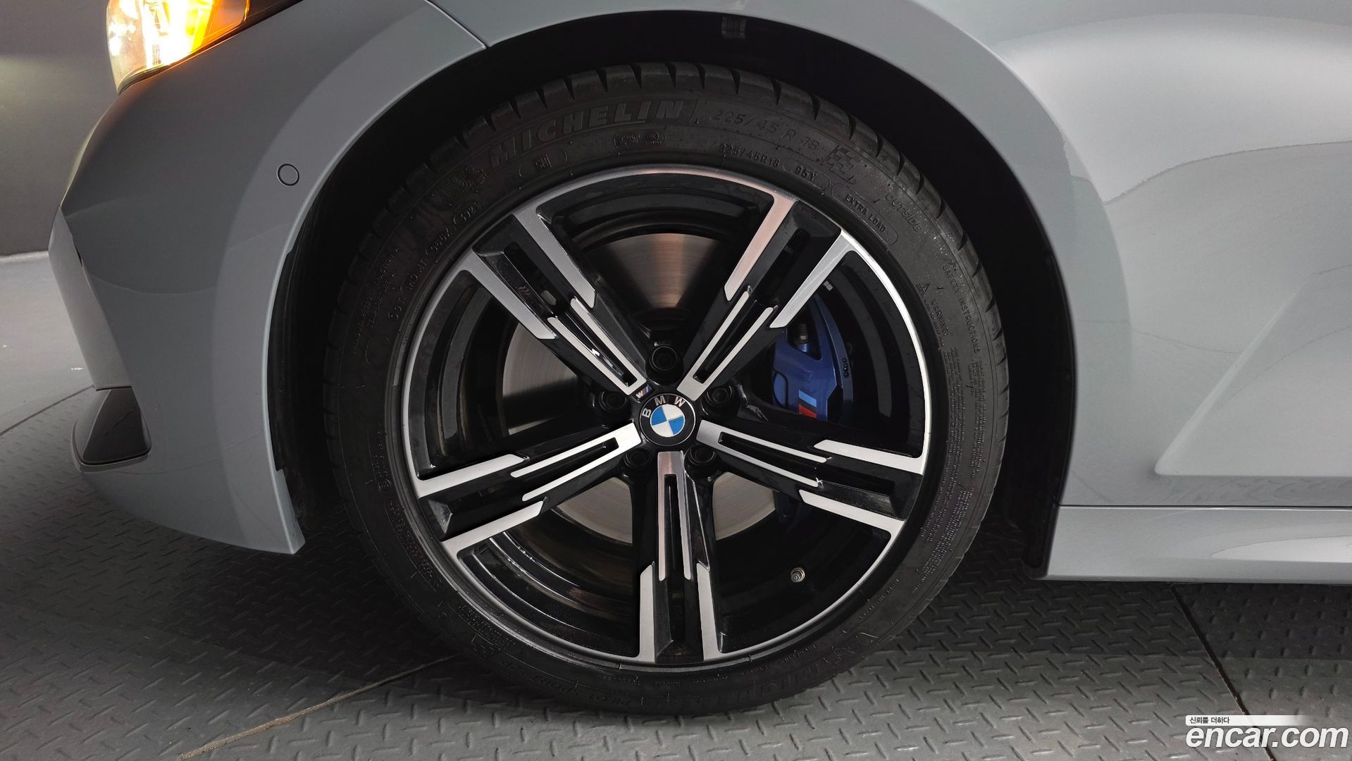 BMW 3-Series 320i Touring M Sports 2023