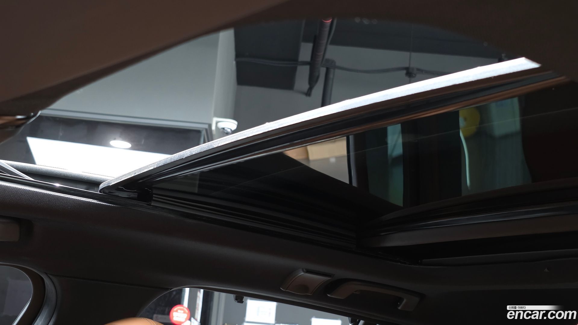 BMW 3-Series 320i Touring M Sports 2023