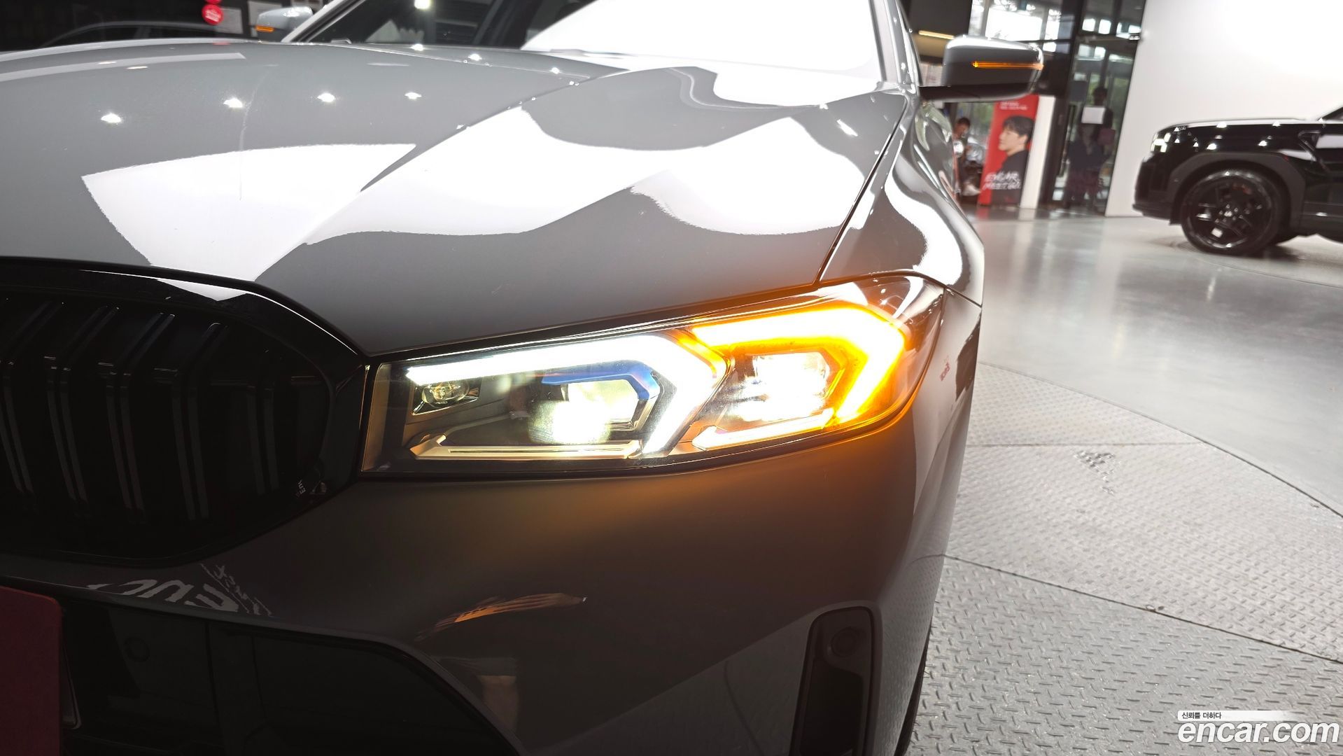 BMW 3-Series 320i Touring M Sports 2023